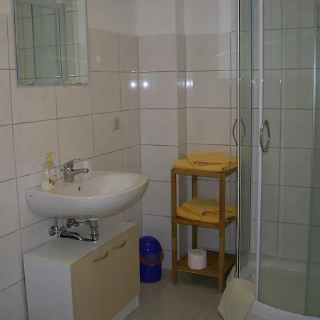 Goldener Anker, Verschiedene Gemuetliche Ferienwohnungen Rheinsberg Zimmer foto